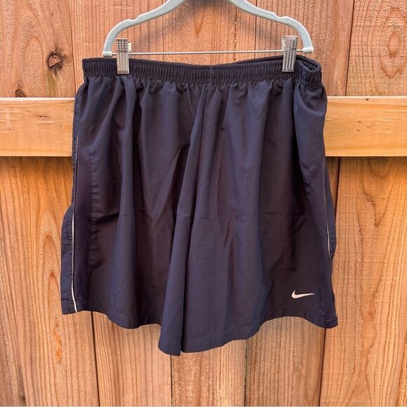 Nike Men’s Dri-Fit Lined Shorts - Navy - Size XL - Picture 1 of 3